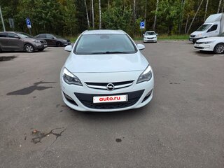 2013 Opel Astra J Рестайлинг, белый, 960000 рублей, вид 2