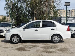 2010 Chevrolet Aveo I Рестайлинг, белый, 204900 рублей, вид 5