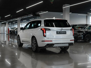 2022 Cadillac XT6 I, белый, 4140000 рублей, вид 4