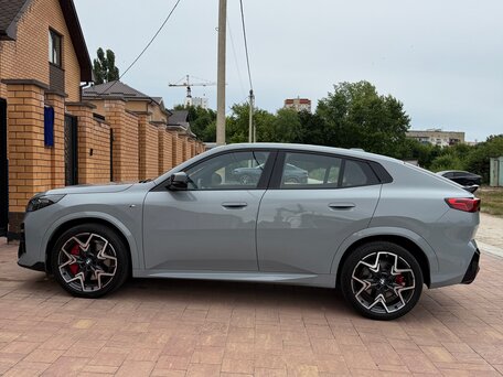 2024 BMW X2 M35i II (U10), серый, 6200000 рублей, вид 3