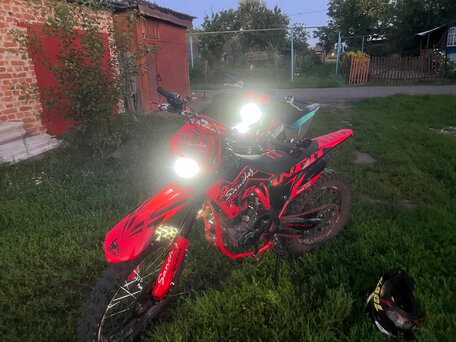 2025 Sanchez Bandit, красный, 135000 рублей, вид 2