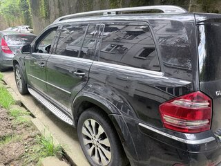 2009 Mercedes-Benz GL-Класс 500 I (X164) Рестайлинг, чёрный, 750000 рублей, вид 4
