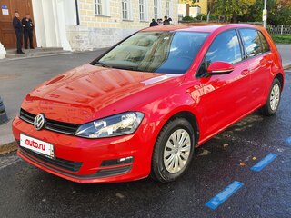 2013 Volkswagen Golf VII, красный, 1285000 рублей, вид 1