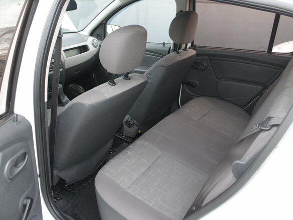 2013 Renault Sandero I, белый, 556000 рублей - вид 8