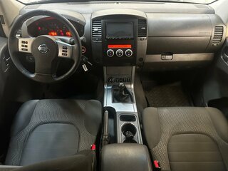 2010 Nissan Navara (Frontier) III (D40) Рестайлинг, чёрный, 1320000 рублей, вид 5