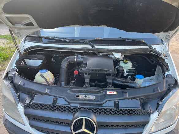 2011 Mercedes-Benz Sprinter, белый, 1630000 рублей - вид 6