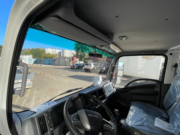 2024 Isuzu ELF KV100, белый, 4800000 рублей - вид 15