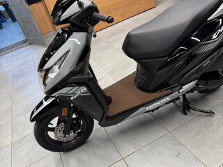 2025 Honda Dio, серый, 205000 рублей, вид 3