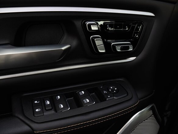 2026 Ram 1500 Crew Cab V Рестайлинг, синий, 10300000 рублей - вид 18