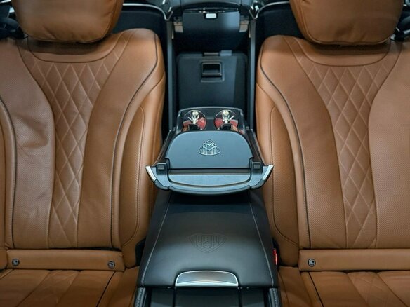 2019 Mercedes-Benz Maybach S-Класс 560 I (X222) Рестайлинг, зелёный - вид 7