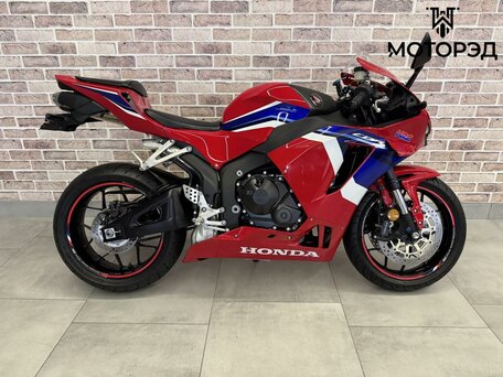 2021 Honda CBR 600RR, белый, 1068000 рублей, вид 2