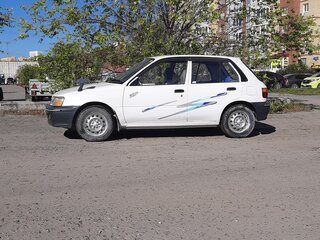 1992 Toyota Starlet IV (P80), белый, 690000 рублей, вид 1