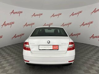 2019 Skoda Octavia III (A7) Рестайлинг, белый, 1485000 рублей, вид 4