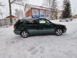 1998 Toyota Vista Ardeo V (V50) Рестайлинг, зелёный, 345000 рублей, вид 4