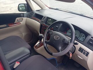 2001 Toyota Corolla Spacio II, красный, 370000 рублей, вид 5