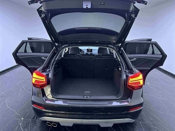 2021 Audi Q2 L I, серый, 1800000 рублей - вид 14