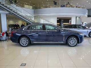 2024 Hongqi H5 II, пурпурный, 4288000 рублей, вид 4