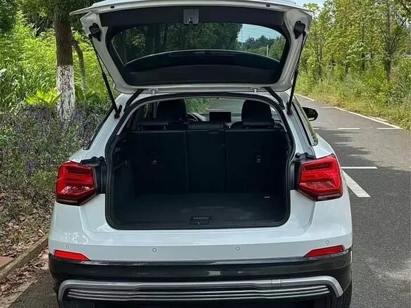 2021 Audi Q2 L e-tron I Рестайлинг, белый, 1900000 рублей - вид 5