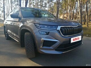 2023 Skoda Kodiaq I Рестайлинг, серый, 4550000 рублей, вид 1