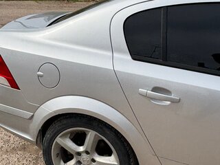 2011 Opel Astra H Рестайлинг, серебристый, 510000 рублей, вид 4