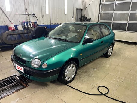 1997 Toyota Corolla VIII (E110), зелёный, 500000 рублей, вид 1