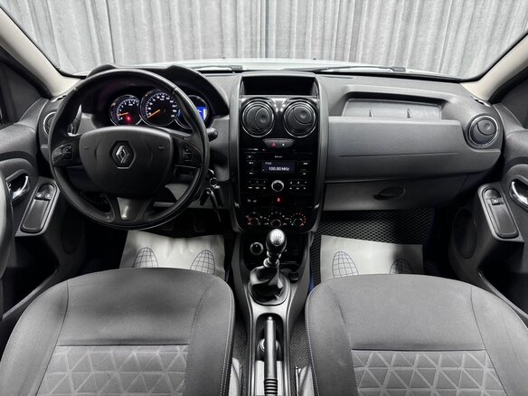 2018 Renault Duster I Рестайлинг, белый, 1500000 рублей - вид 27