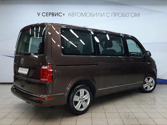 2018 Volkswagen Multivan T6, коричневый, 3875000 рублей - вид 2