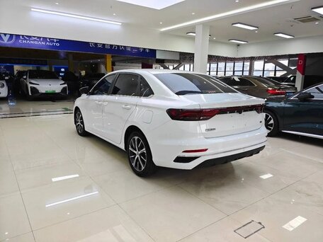 2022 Geely Emgrand II, белый, 1590000 рублей, вид 4