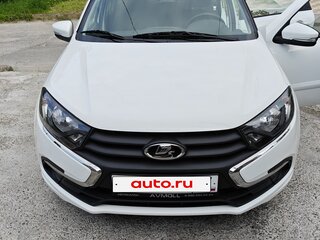 2018 Lada (ВАЗ) Granta I Рестайлинг, белый, 850000 рублей, вид 2