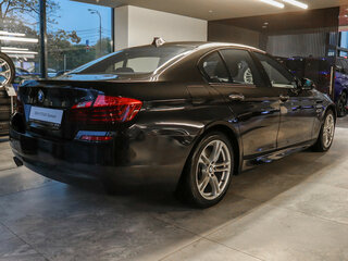 2014 BMW 5 серии 520i VI (F10/F11/F07) Рестайлинг, чёрный, 2227500 рублей, вид 2