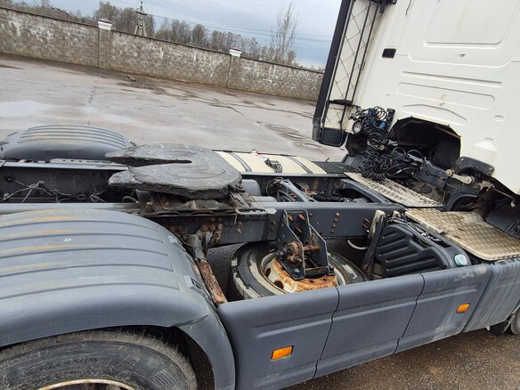 2011 Scania G-series, белый - вид 7