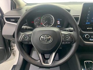 2021 Toyota Corolla XII (E210), белый, 1885000 рублей, вид 5