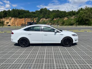 2013 Ford Mondeo IV Рестайлинг, белый, 990000 рублей, вид 2