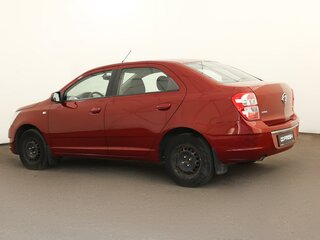 2017 Ravon R4, красный, 650000 рублей, вид 2