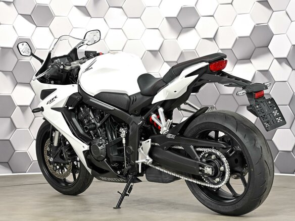 2024 Honda CBR 650R, белый, 1099000 рублей - вид 7