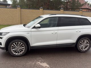2018 Skoda Kodiaq I, белый, 2950000 рублей, вид 4