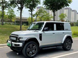 2025 iCar V23 59.93 kWh, серебристый, 1645000 рублей, вид 1
