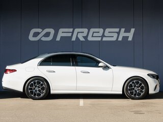 2025 Mercedes-Benz E-Класс 200 VI (W214, S214), белый, 6390000 рублей, вид 5
