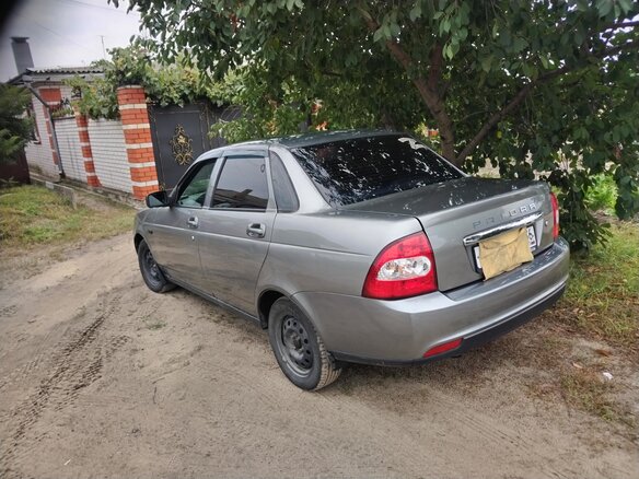 2010 Lada (ВАЗ) Priora I, серый, 280000 рублей - вид 3