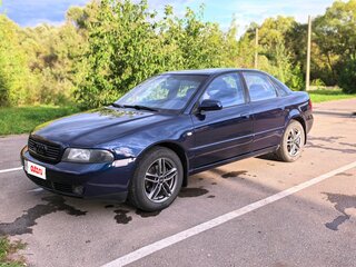 2000 Audi A4 I (B5) Рестайлинг, синий, 450000 рублей, вид 2