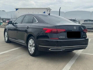 2022 Volkswagen Passat B8 Рестайлинг, чёрный, 2299000 рублей, вид 2