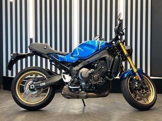 2022 Yamaha XSR900, синий, 890000 рублей, вид 4