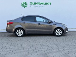 2012 Kia Rio 5-speed III, серый, 560000 рублей, вид 4