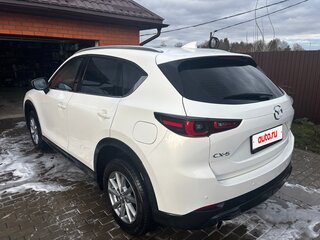 2024 Mazda CX-5 II Рестайлинг, белый, 3500000 рублей, вид 5