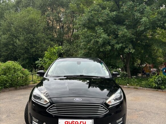 2018 Ford Focus III Рестайлинг, чёрный, 1330000 рублей - вид 2