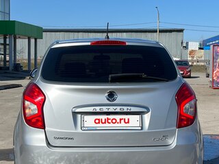 2013 SsangYong Actyon II Рестайлинг, серебристый, 1000000 рублей, вид 5