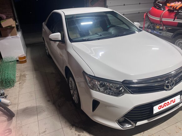 2016 Toyota Camry VII (XV50) Рестайлинг, белый, 2550000 рублей - вид 6
