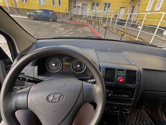 2006 Hyundai Getz I Рестайлинг, серебристый, 585000 рублей - вид 4
