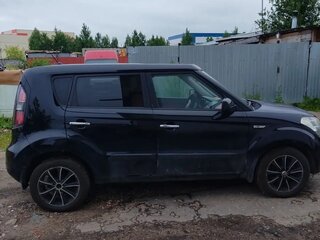 2010 Kia Soul I, чёрный, 680000 рублей, вид 2