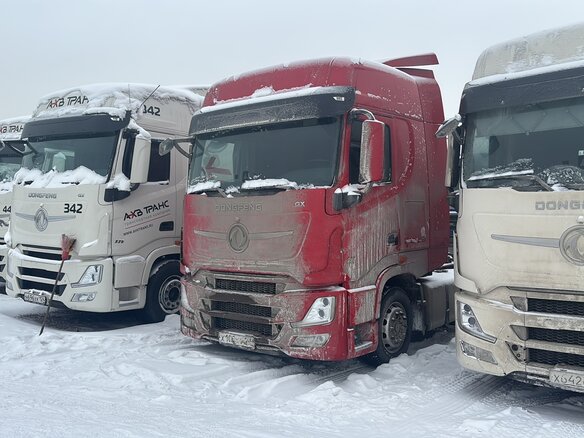 2023 Dongfeng DFH 4180, красный, 3915000 рублей - вид 1